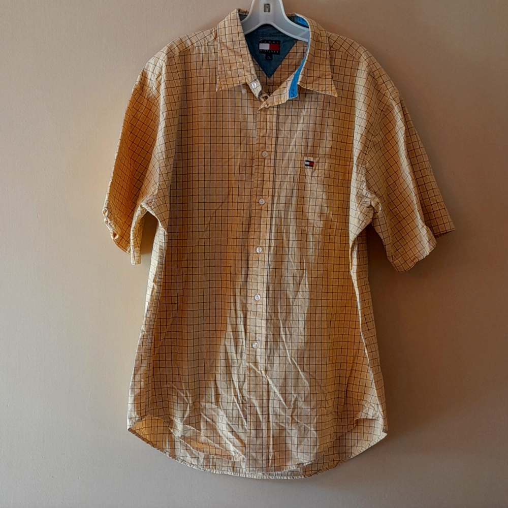 Vintage Tommy Hilfiger Men XL SS Button-up Shirt